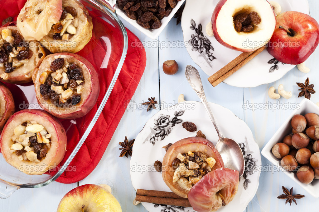 Baked apples with nuts and raisins