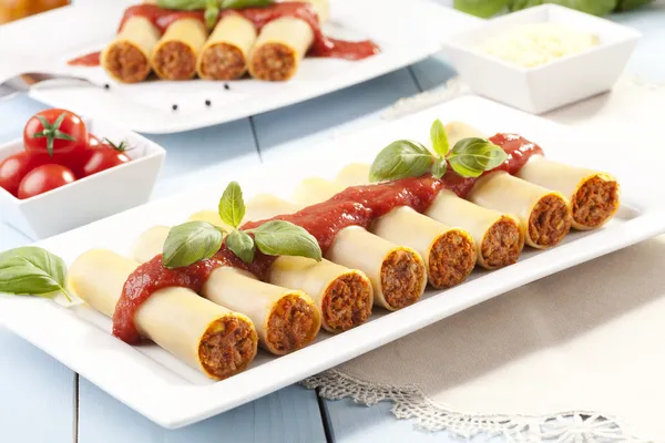 Cannelloni on plate — Stock Photo, Image