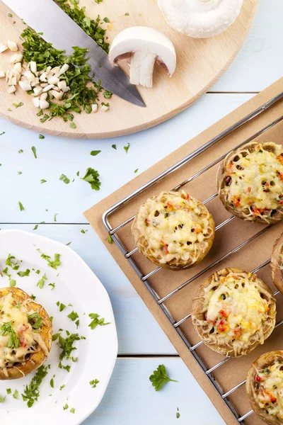 Baked stuffed mushrooms — Stock Photo, Image