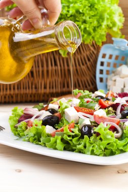 Taze Yunan salatası