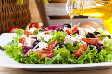 Taze Yunan salatası