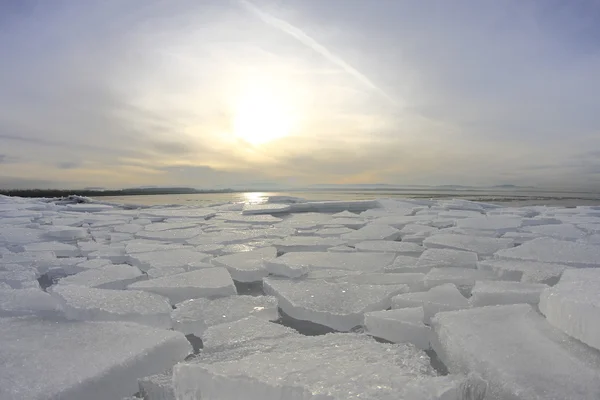 Rakousko zmrazené jezero — Stock fotografie