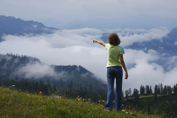 Turis Austria menonton panorama — Stok Foto