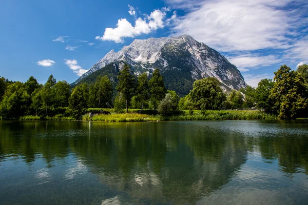 Mountain — Stock Photo, Image