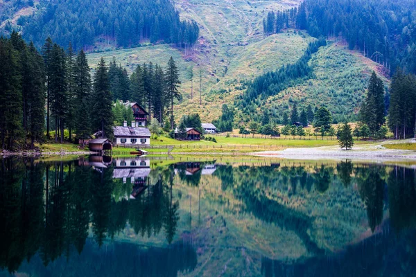 Lago — Fotografia de Stock