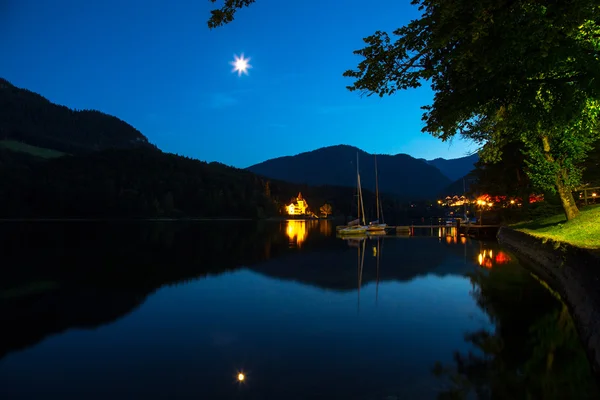 Lago — Fotografia de Stock