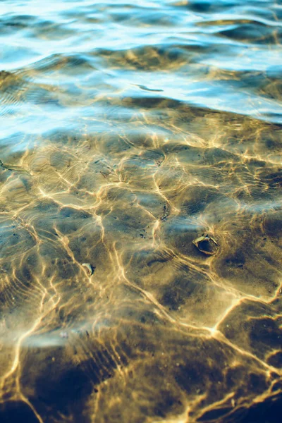 Water Surface Playing Sun High Quality Photo — Foto de Stock