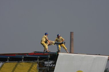 Kızıl Boğa Etiketi