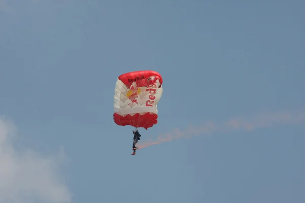 Parachuter — Stock Photo, Image