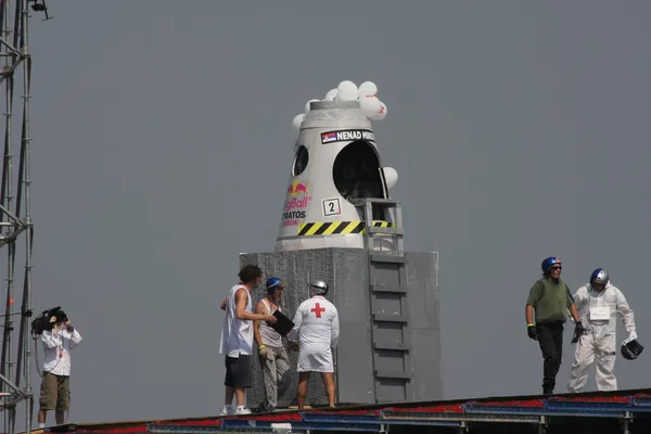 Flugtag toro rojo — Foto de Stock