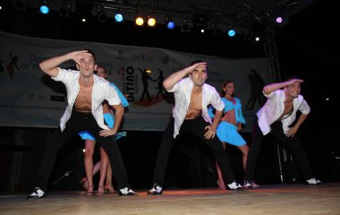 Latino maraton