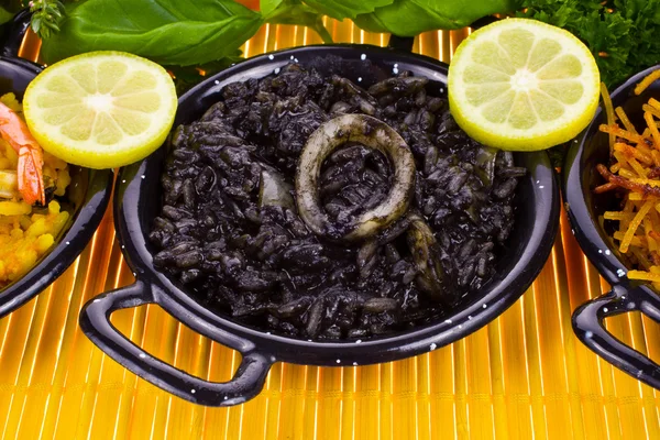 İspanyol Akdeniz gıda - siyah pirinç — Stok fotoğraf