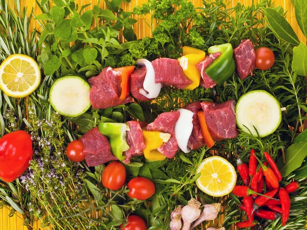 Carne fresca - Fette succose di carne — Foto Stock