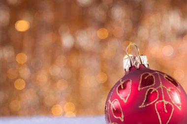 Kırmızı ve altın christmas baubles
