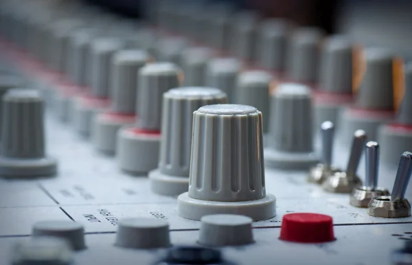 Table de mixage audio — Photo