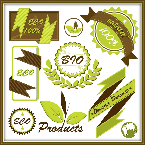 Set of organic and farm fresh food badges and labels — Stock Vector