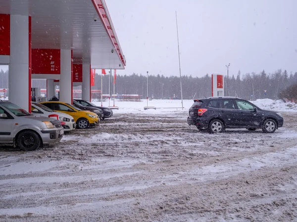 View of cars refueling at a gas station. Stok Lukisan  