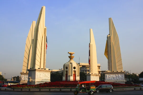 anıt demokrasi, bangkok Tayland.