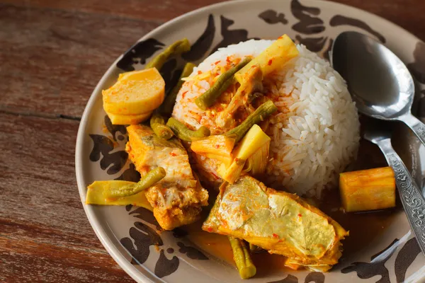 pirinç ekşi balıklar