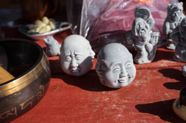 Bir Buda kafası şeklinde Baykal 'dan hediyeler.