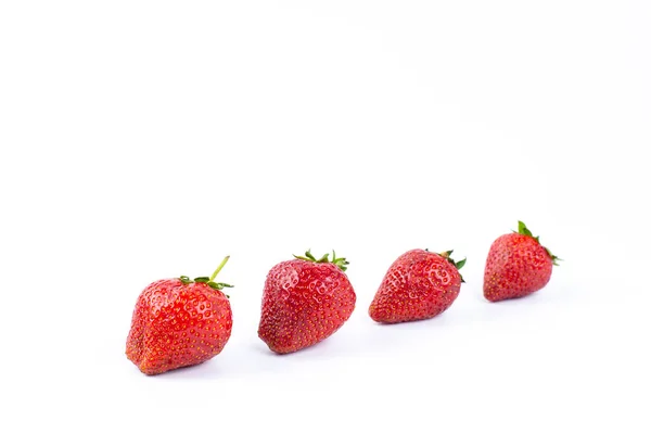 Fresas Sobre Fondo Blanco Aislado Montón Fresas Verano — Foto de Stock