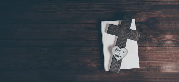 Open Bible Cross Crucifixion Concept God Love Wooden Background — Zdjęcie stockowe