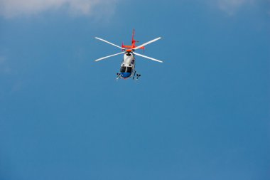 tıbbi helikopter üzerinde NATO gün hava gösterisi gerçekleştirme