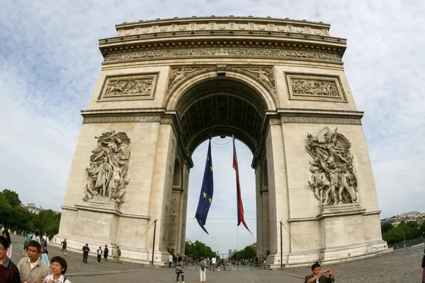 Arc de Triomphe. Arch of triumph, Paris Gardner. View from Eiffel tower and in front — Stock Photo, Image