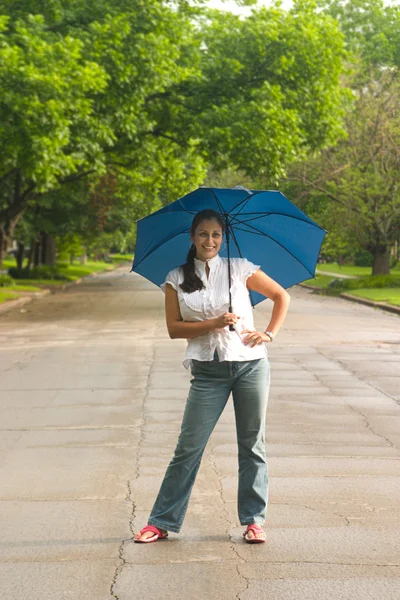 Beautiful Woman Holding Umbrella 1 — Stock Photo, Image