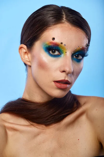 Moda Maquiagem Criativa Belo Retrato Jovem Com Pele Limpa Fresca — Fotografia de Stock