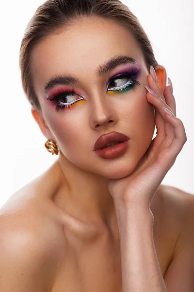 Skönhetskvinnans Porträtt Professionell Makeup För Modell Med Blå Ögon Och — Stockfoto
