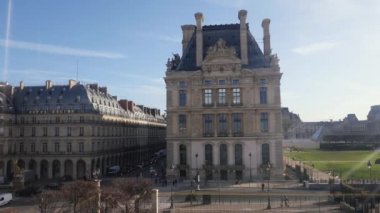 Paris 'in panoramik manzarası büyük dönme dolaptan, Louvre ve Concorde Meydanı arasındaki Tuileries Sarayı Paris' in birinci arrondissement, Fransa