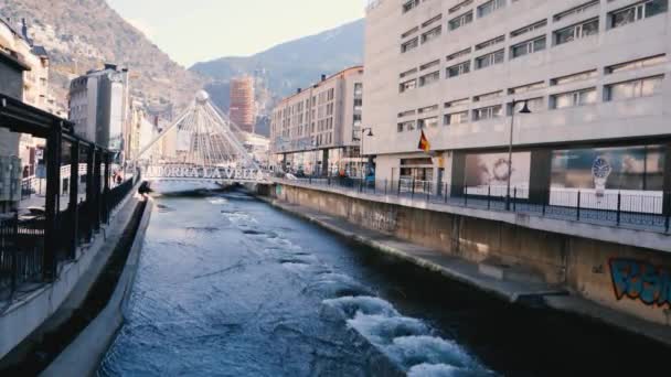 Centro Cidade Andorra Velha Ponte Sobre Rio Valira Pirenéus Vista — Vídeo de Stock