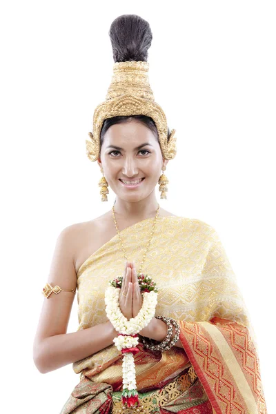 Kvinnan bär typiska thailändska klänning — Stockfoto