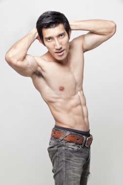 adale adam kılığında bir görüntü