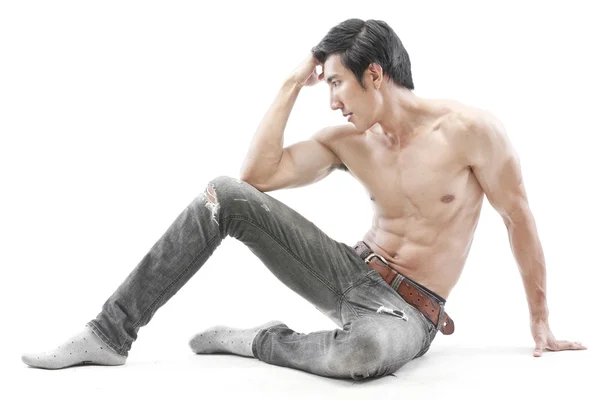 Imagen del hombre muscular posando — Foto de Stock