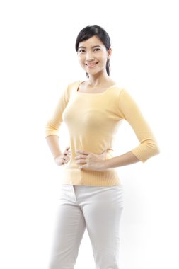 Kendine güvenen kadın beyaz bir arka plan