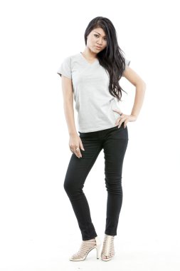 boş gri t-shirt ile seksi Asyalı kız