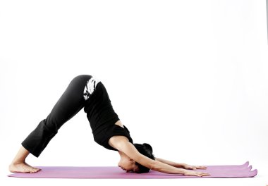 pratik yoga bir hasır üzerinde sevimli genç Asyalı kadın portresi