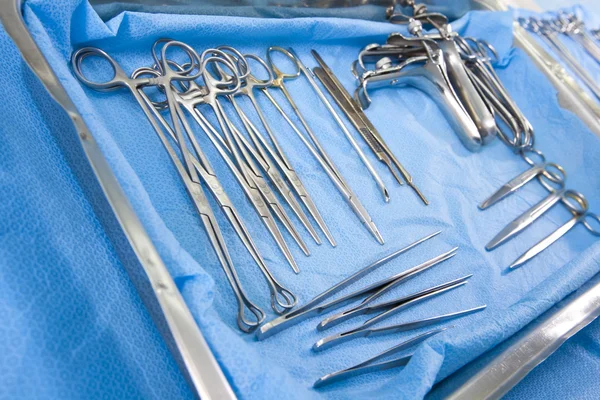 Instrumentos médicos de cirurgia — Fotografia de Stock