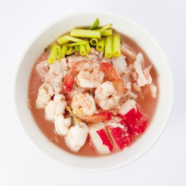 Sukiyaki, Tay tarzı.