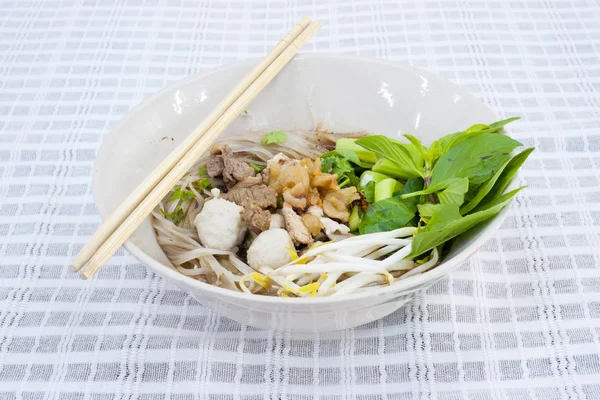 Thai Food - bowl of thai style beef noodle soup — Stock Photo, Image