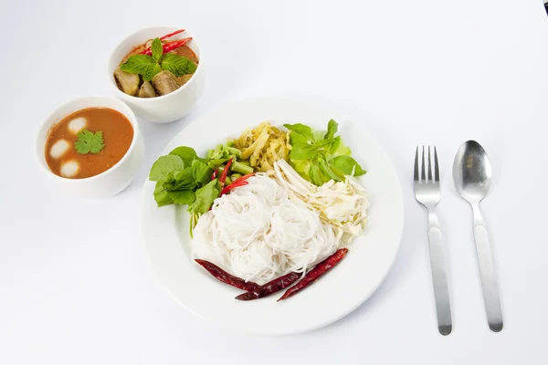Thai food (rice noodle with curry) — Stock Photo, Image