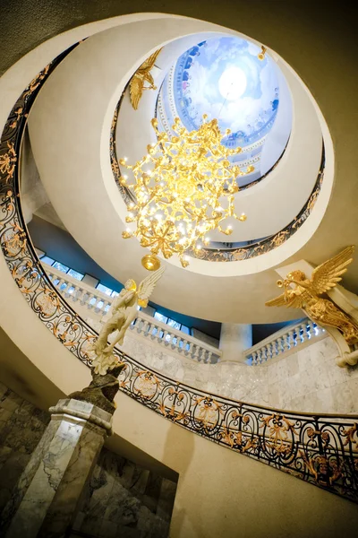 Escalera de caracol de lujo — Foto de Stock