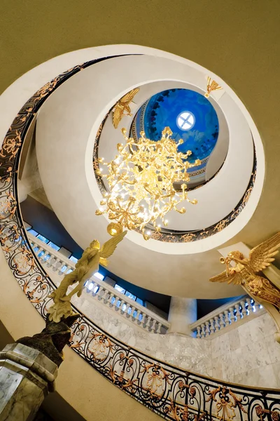 Luxurious Spiral Staircase — Stock Photo, Image