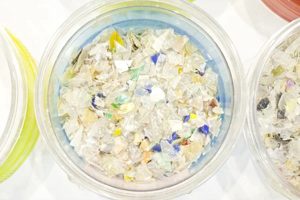 リサイクル可能なプラスチック廃棄物 — ストック写真