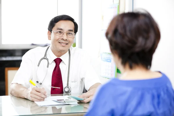 Medical consultation — Stock Photo, Image