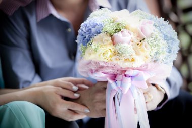 Düğün çiçek buketi