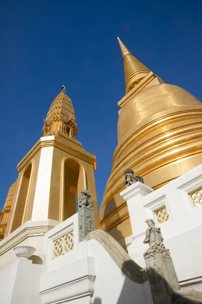 Wat Bowonniwet Vihara —  Fotos de Stock