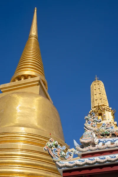 Wat Bowonniwet Vihara —  Fotos de Stock